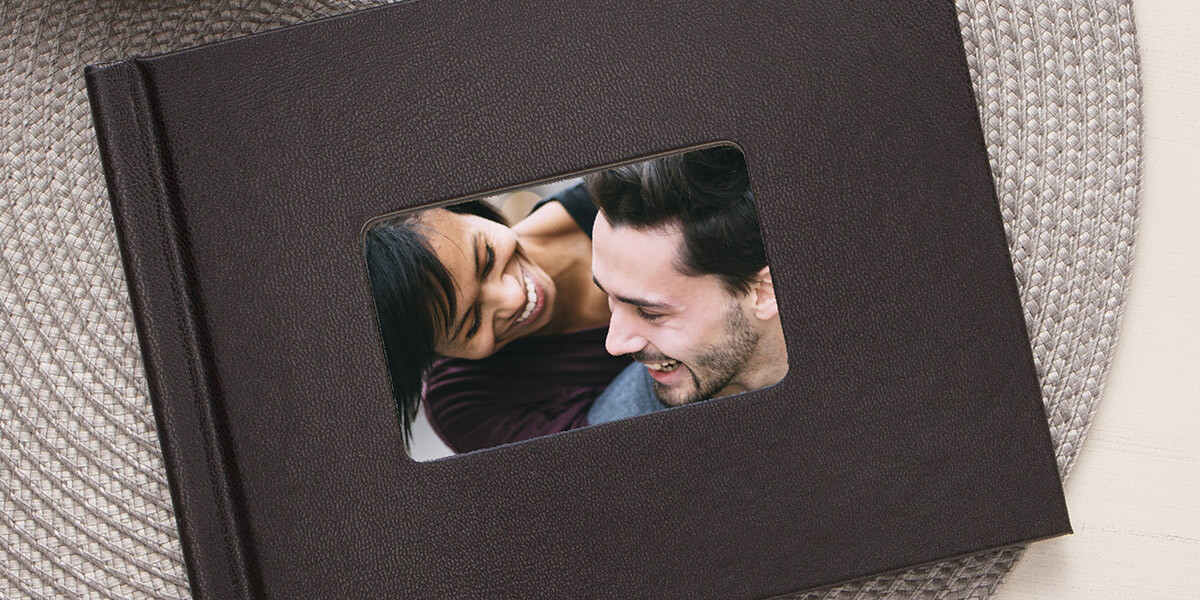 HOLIDAY BEST SELLERS Turn your moments in to lasting memories with creative photo and personalised products! Whether it’s next day photo’s, elegant coffee table photobooks, or vibrant wall art, it’s easy at Officeworks with low prices every day, convenient hours, all backed by our quality print promise.