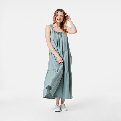le chateau prom dress