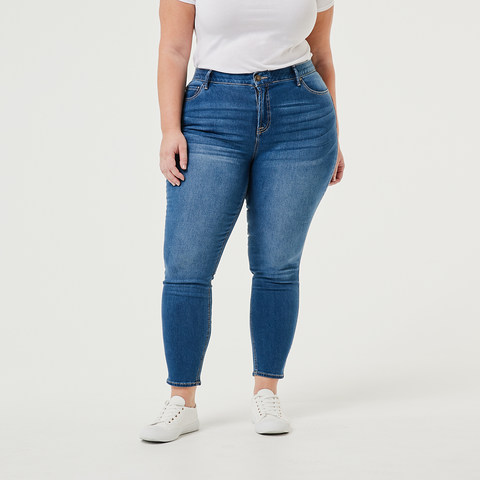 curve jeans