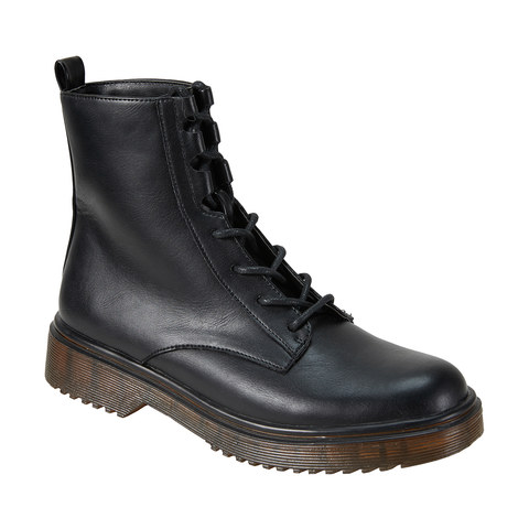 heel boots short