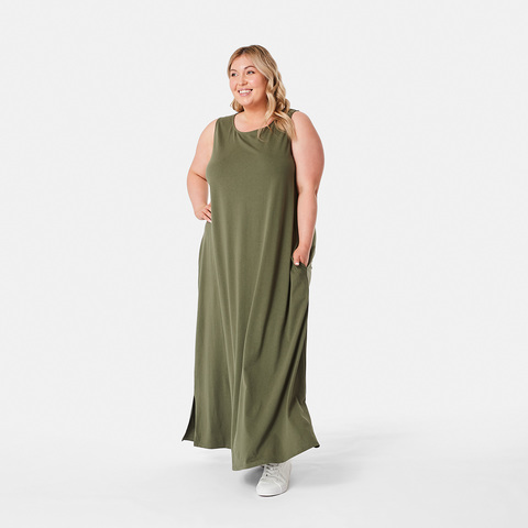 curve swing dress