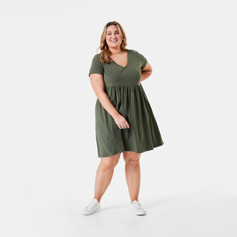 curve clothes