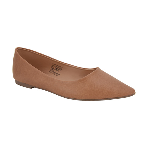 tan pointy flats